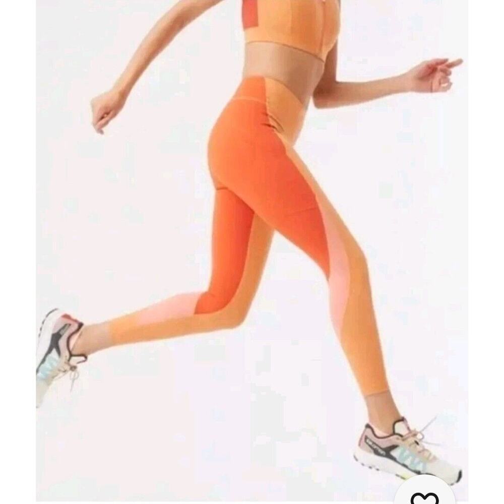 Outdoor Voices Zoom 7/8 Athletic Leggings Sunstone Paprika Peach Small NWT